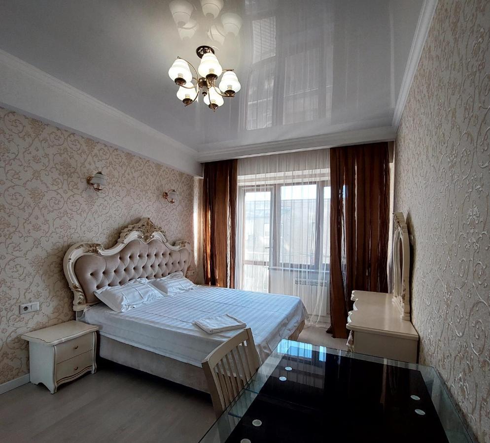 Elite Apartment In Street Mederova 50 Bishkek Exterior foto